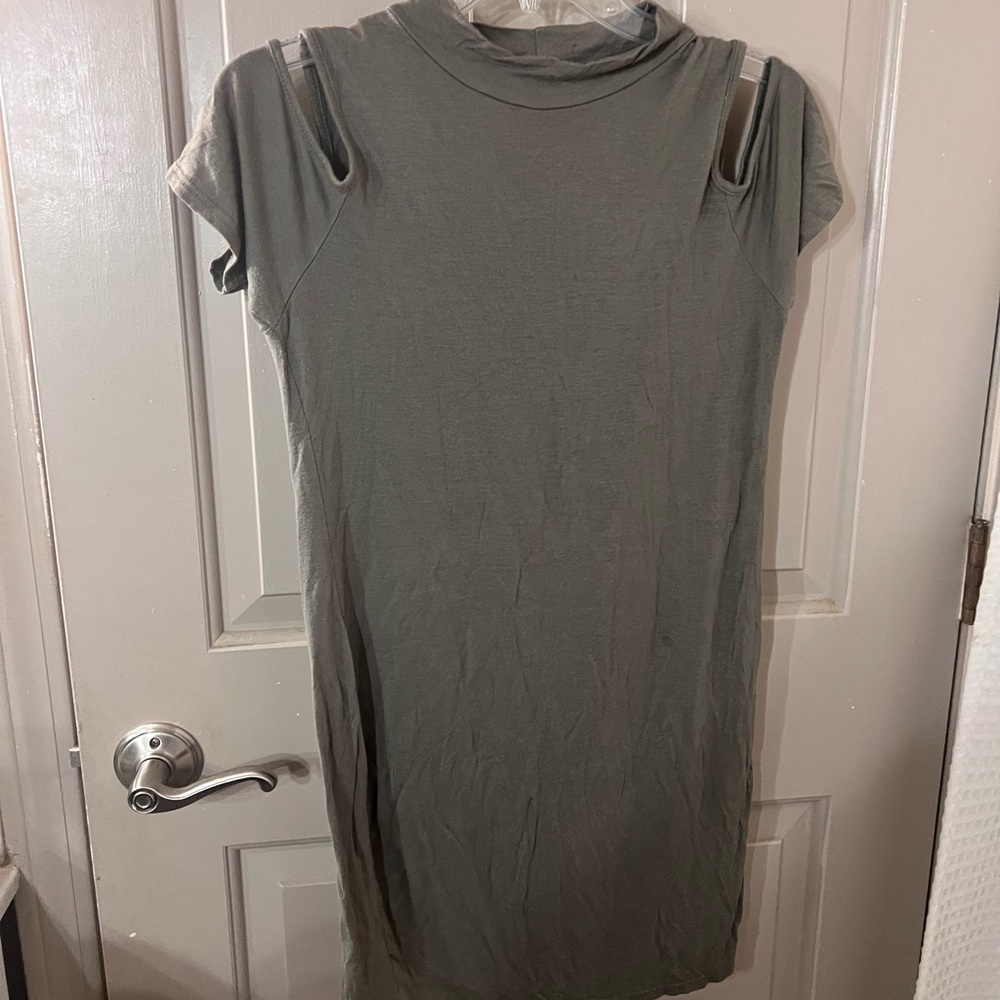 Boohoo | Cold Shoulder Tshirt Dress